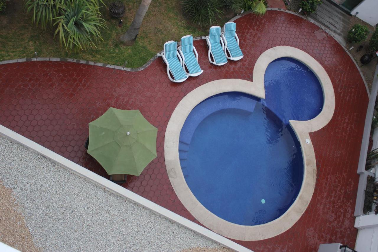 Seven Crown Express & Suites By Kavia Cabo San Lucas Bagian luar foto
